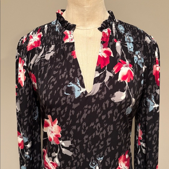 White House Black Market Floral Long Sleeve Top Size XS - Picture 2 of 12